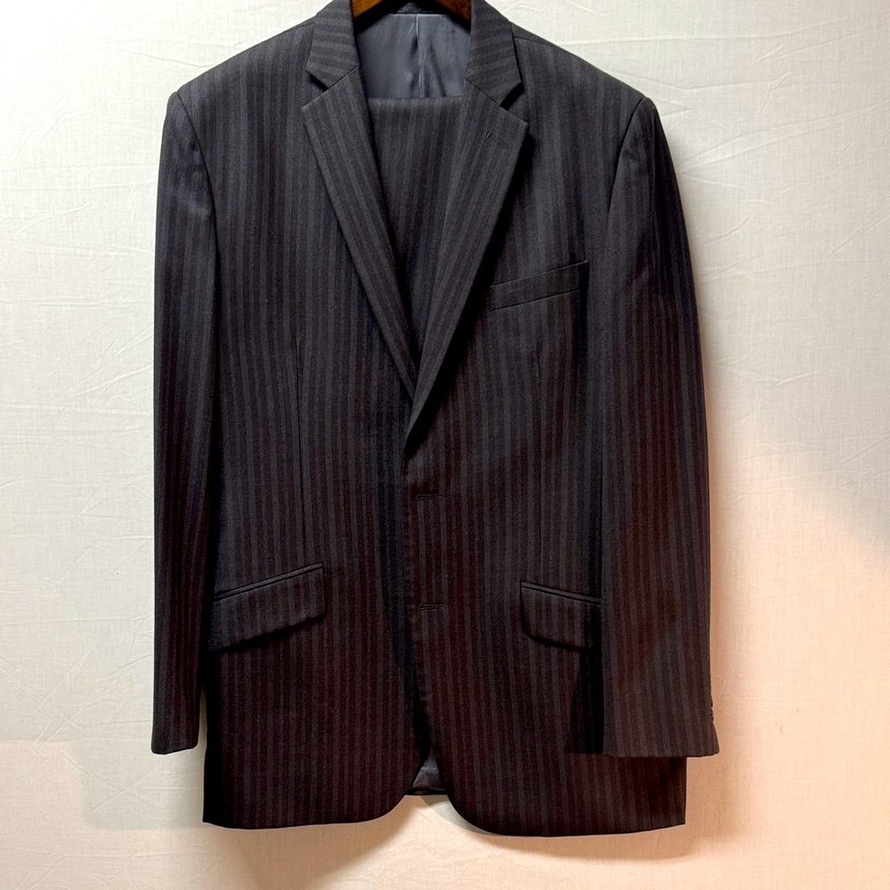 Bespoke Black Pinstripe Men's Suit
Check measurements in photos